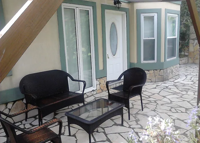 Zest @ Xi * Xi Beach