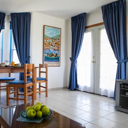 Zest @ Xi فندق Xi Beach